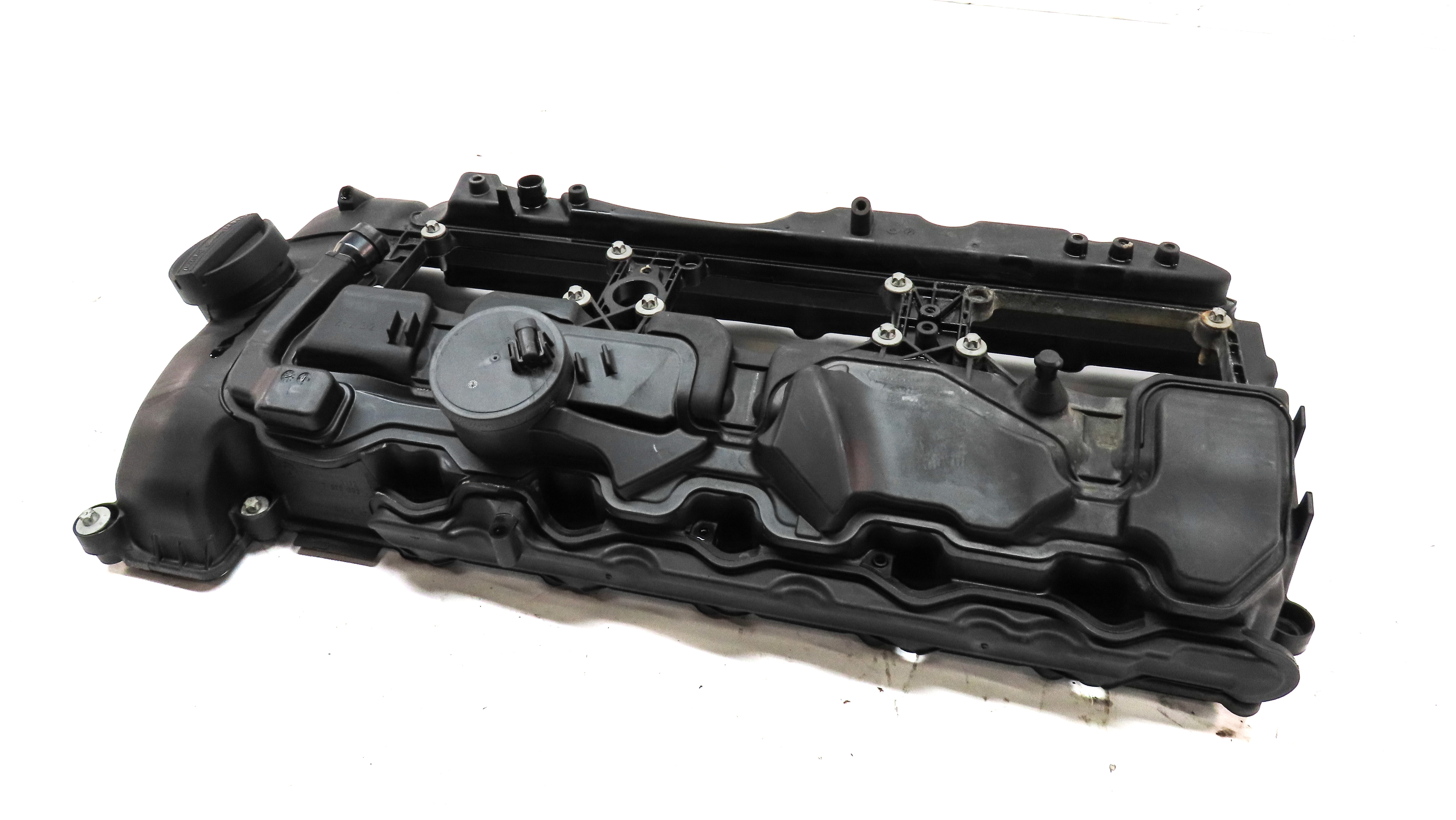 2011-2019 1/2/3/4/5/6/7/X1/X3/X4/5/X6 - 3.0L MOTOR N55 TURBO ENGINE VALVE COVER — exact item pictured